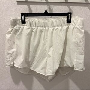 Old Navy Women's Cream Athletic Shorts